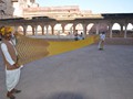 FSC_7424 - Il turbante srotolato - oltre 4 metri