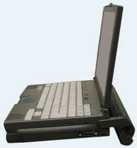 Compaq Armada 4100 visto di profilo